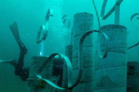 Diving the sunken sculpture at The Underwater Museum of Art